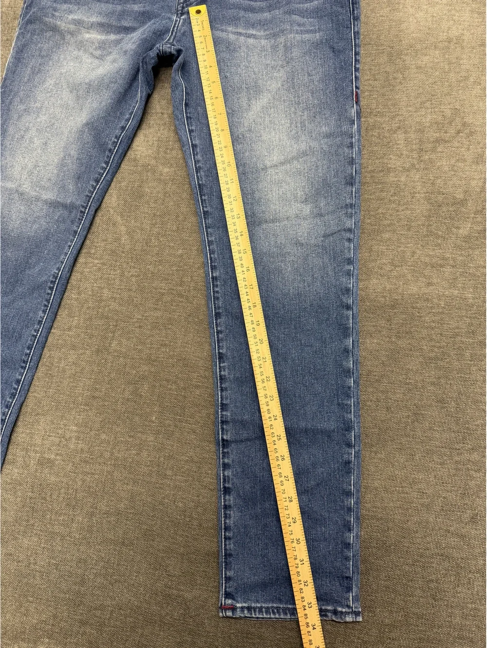 True Religion ROCCO Relaxed Skinny Jeans Size 34